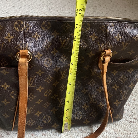 Louis Vuitton Shoulder Bag Totally MM Brown Monogram used broken strap - Picture 4 of 17